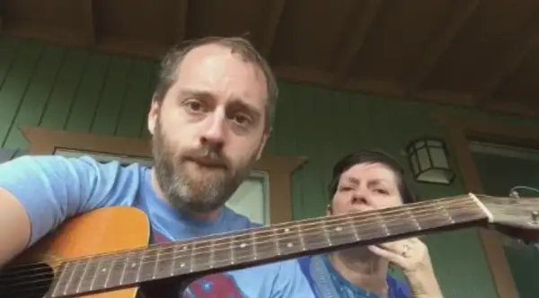 Son\'s Heart-Warming Video For His Mom Goes Viral